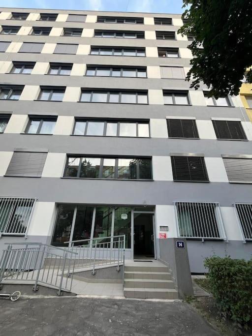 Linhs Place Apartamento Praga